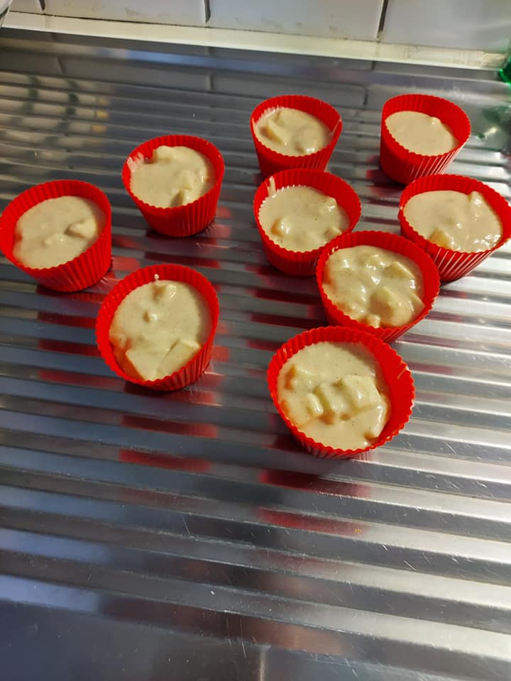 Muffins-με μήλο-στο-airfryer-συνταγή-