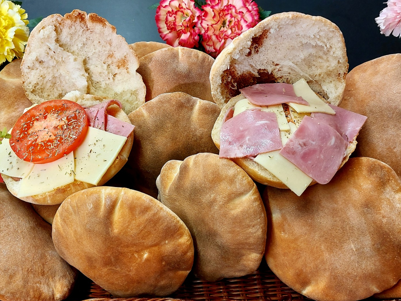 Ψωμάκια-για ντονέρ-και-σάντουιτς-συνταγή-