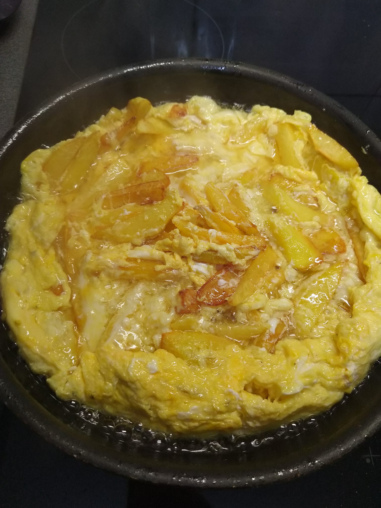 πατάτες-με-αυγά-και-φέτα-συνταγή-