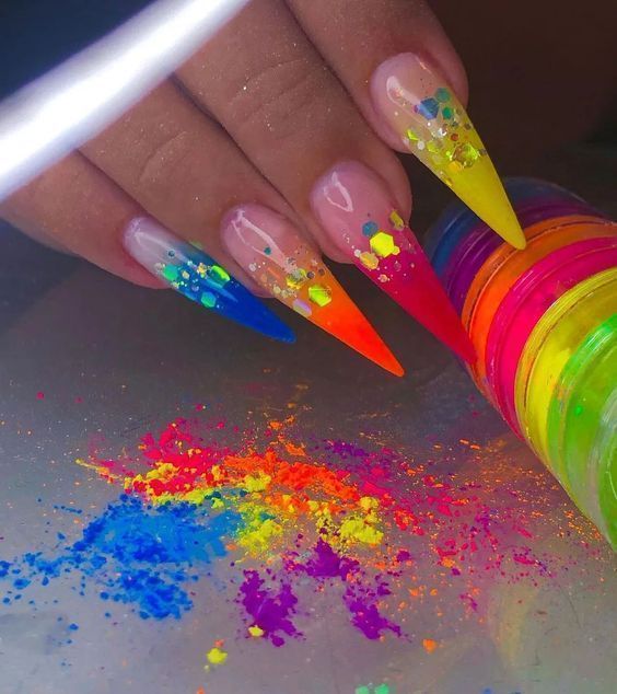 πολύχρωμα-όμπρε νύχια-ιδέες-