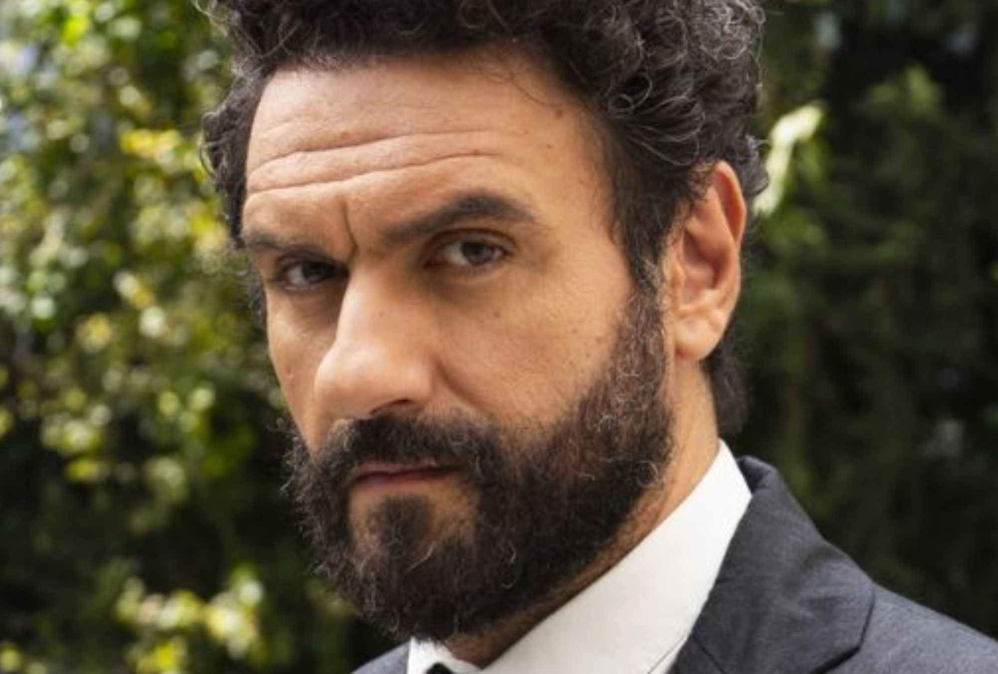 Το Προξενιό της Ιουλίας: Η Κυριακούλα ανακαλύπτει το μυστικό της Ιουλίας