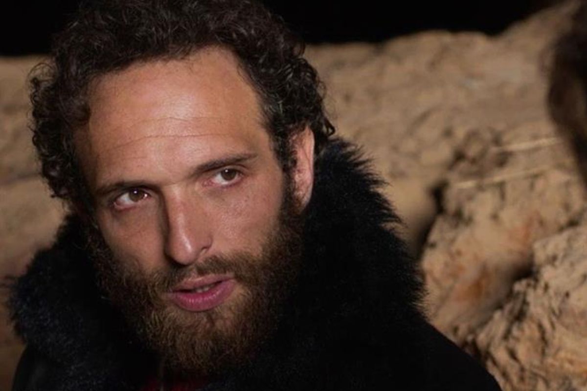 Η Μάγισσα: Ο Μάρκος μαχαιρώνει πισώπλατα τον Αντρέι