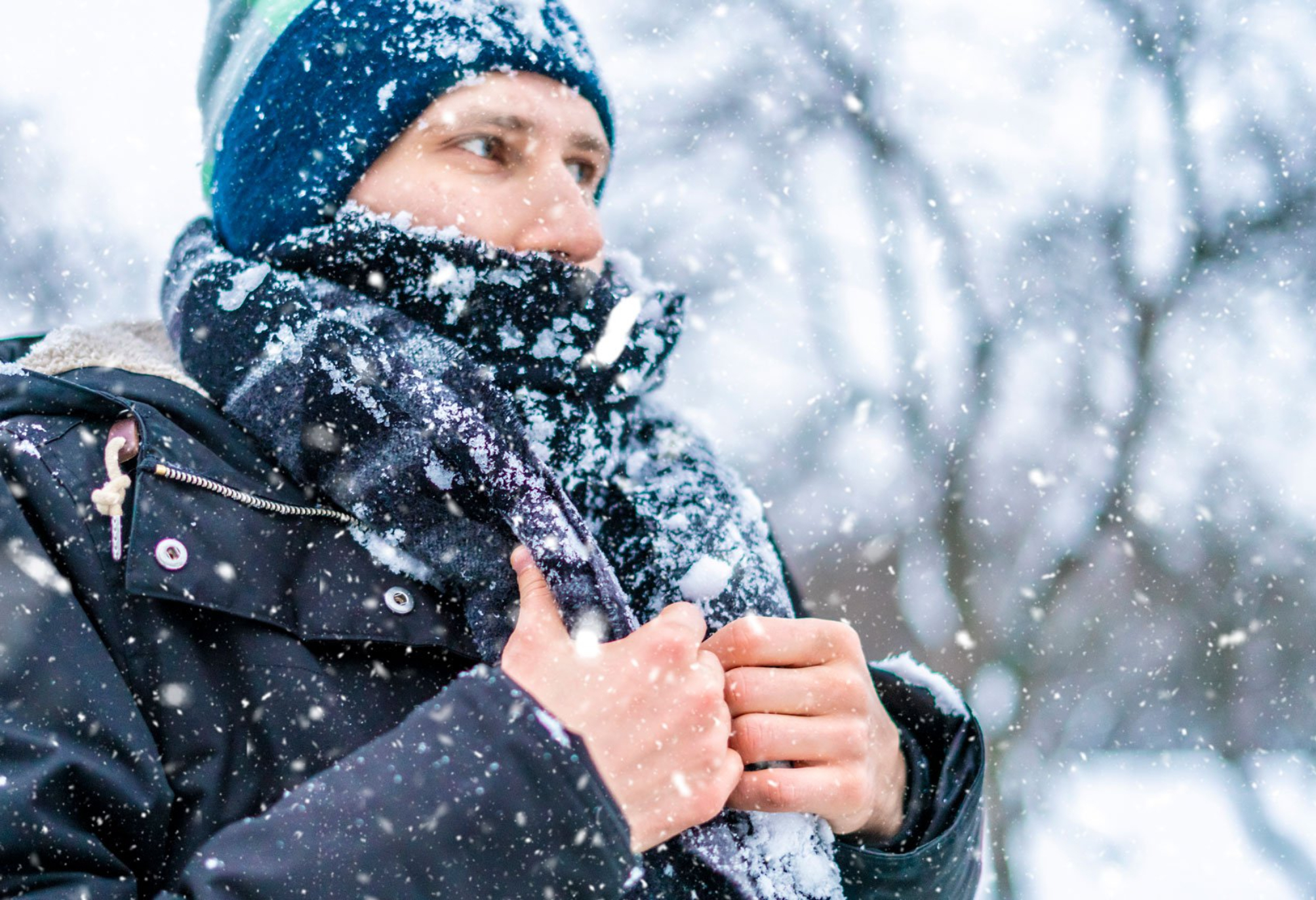 Τι προκαλεί το υπερβολικό κρύο και οι πολύ χαμηλές θερμοκρασίες στο σώμα μας