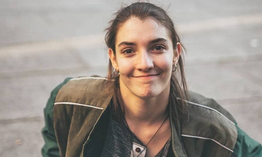 Σκαραβαίος: Οι χαρακτήρες και η υπόθεση της σειράς