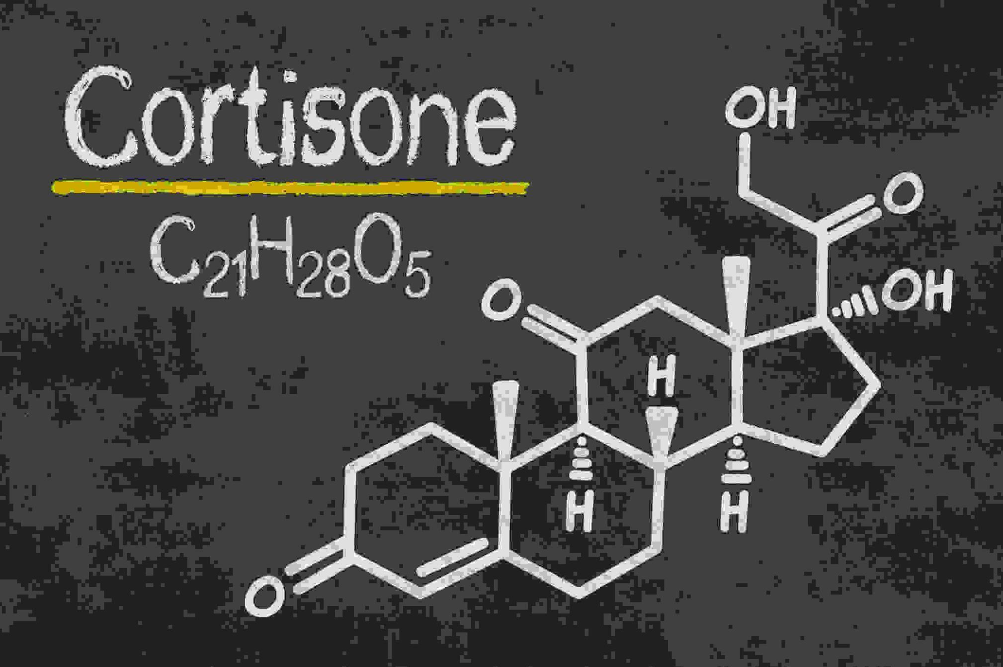 Κορτιζόνη: Τι είναι σε ποιες παθήσεις χορηγείται τι παρενέργειες έχει και ποιες τροφές μπορούμε να καταναλώσουμε κατά την χρήση