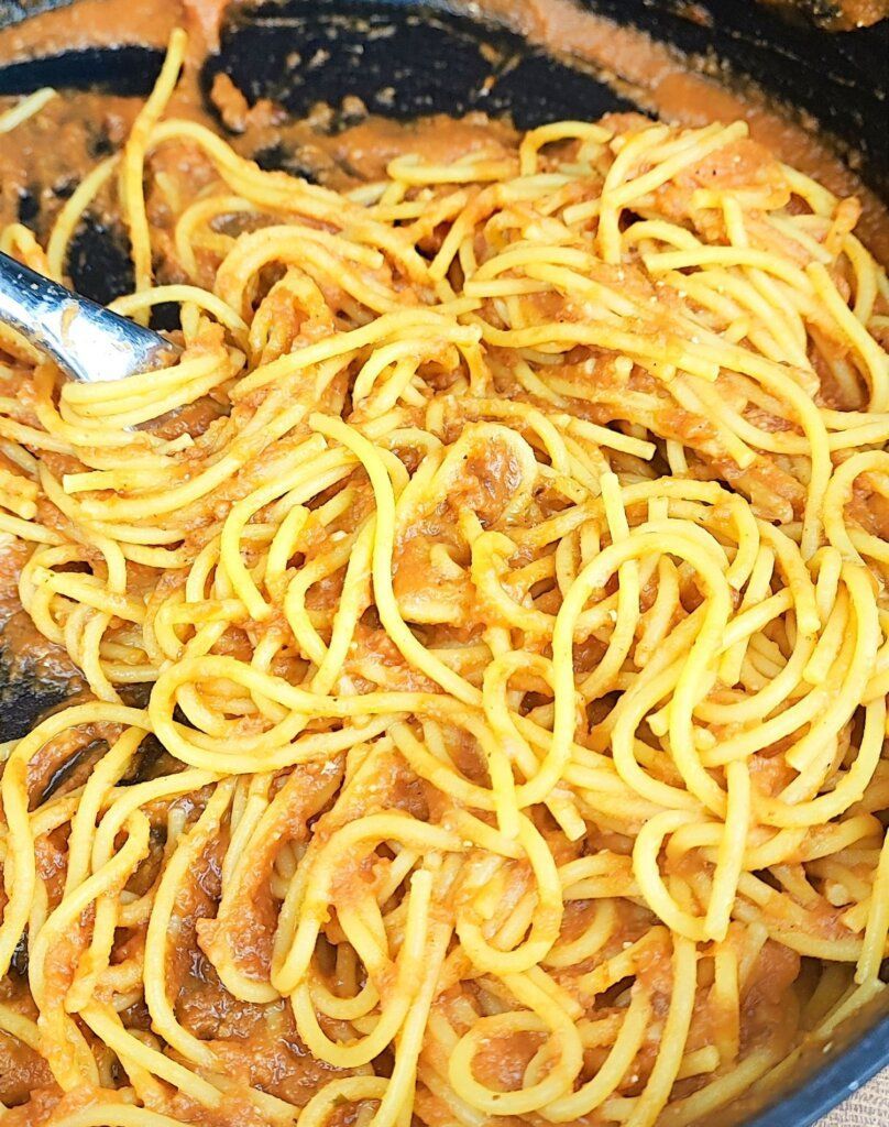 σάλτσα-από-φακές-για-ζυμαρικά-συνταγή-