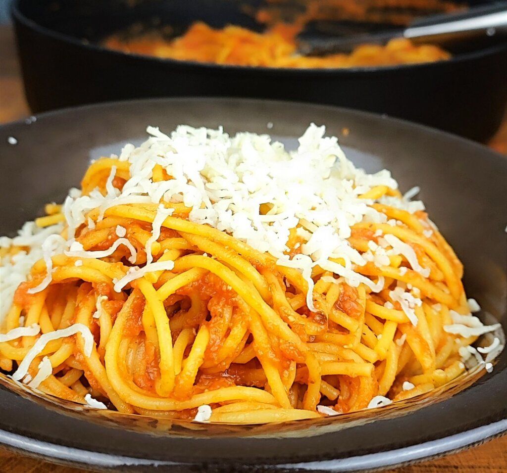 σάλτσα-από-φακές-για-ζυμαρικά-συνταγή-