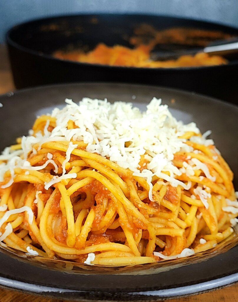 σάλτσα-από-φακές-για-ζυμαρικά-συνταγή-