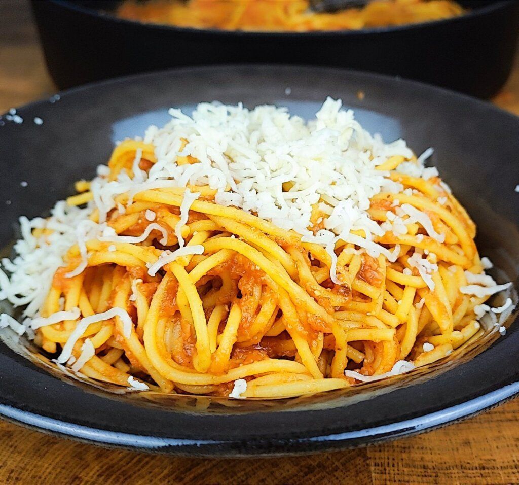 σάλτσα-από-φακές-για-ζυμαρικά-συνταγή-