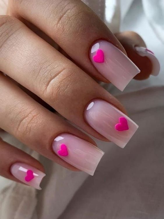 απαλό-ροζ-στα-νύχια-με-φούξια καρδούλες-ιδέες- απαλό-ροζ-στα-νύχια-με-φούξια καρδούλες-ιδέες-