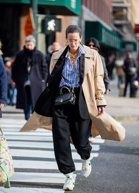 layerings-με-καπαρντίνα-σακάκι-και-πουκάμισο-ιδέες-