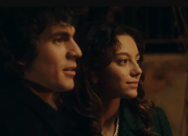 Το Ναυάγιο-Μάκης-Λίνα-