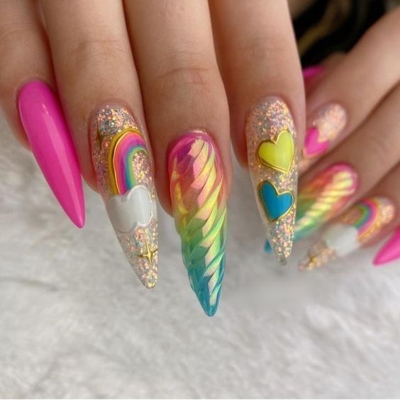 γοργονέ-σχέδια-στα-νύχια-για-τις-Απόκριες-ιδέες- γοργονέ-σχέδια-στα-νύχια-για-τις-Απόκριες-ιδέες-