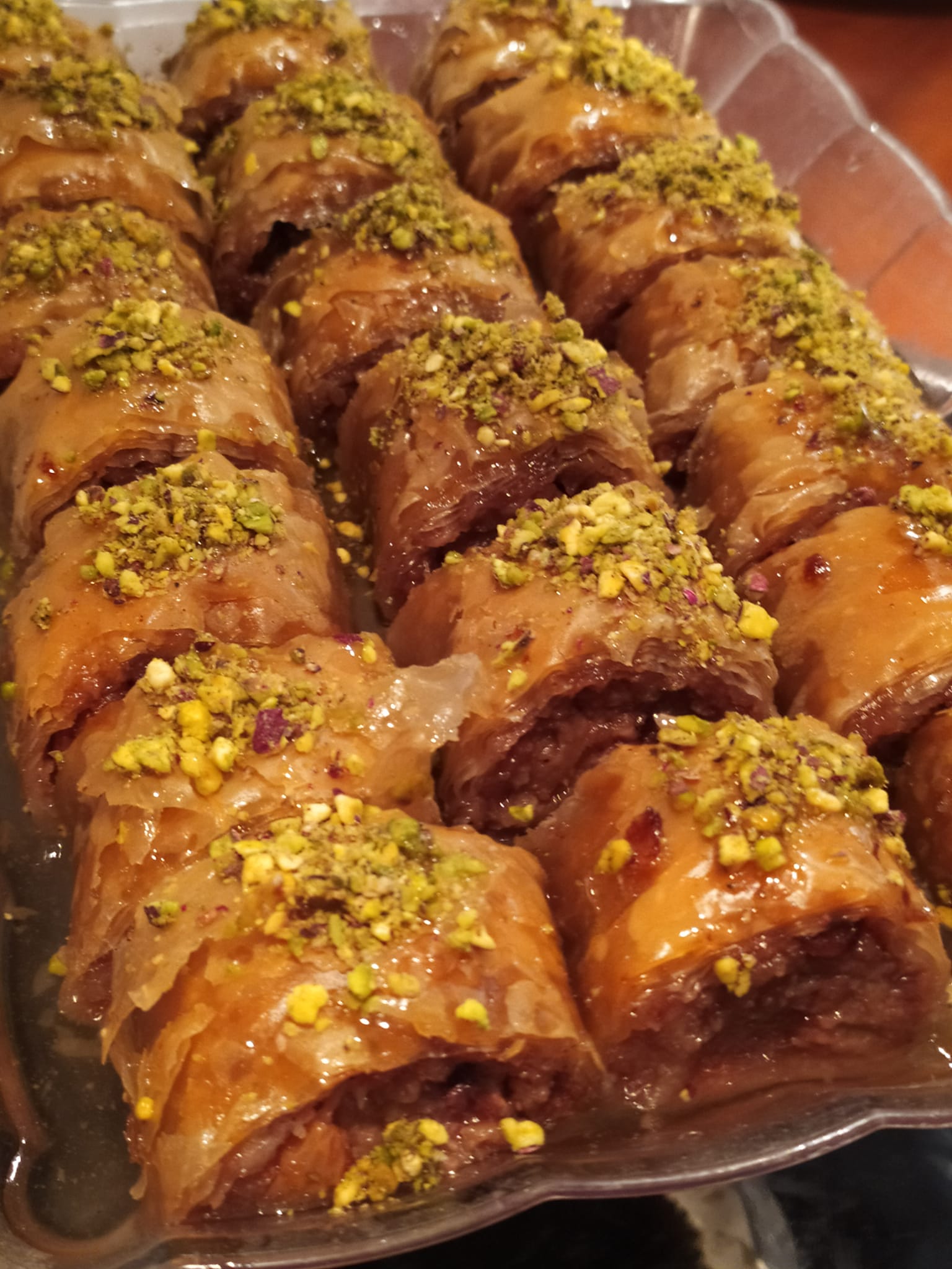 Σιροπιαστό-γλυκό-με μήλο-συνταγή-