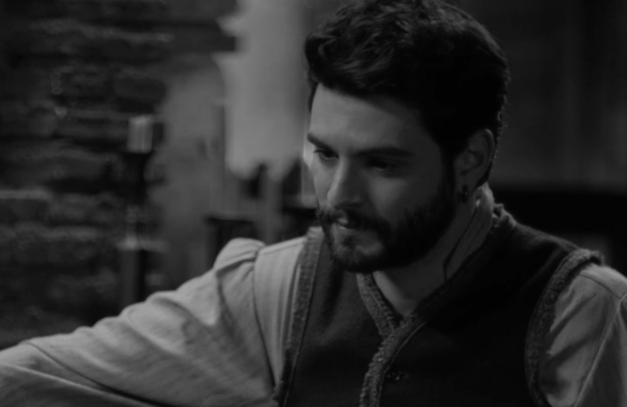 Η Μάγισσα: Πουλούν τον Τζανή για δούλο