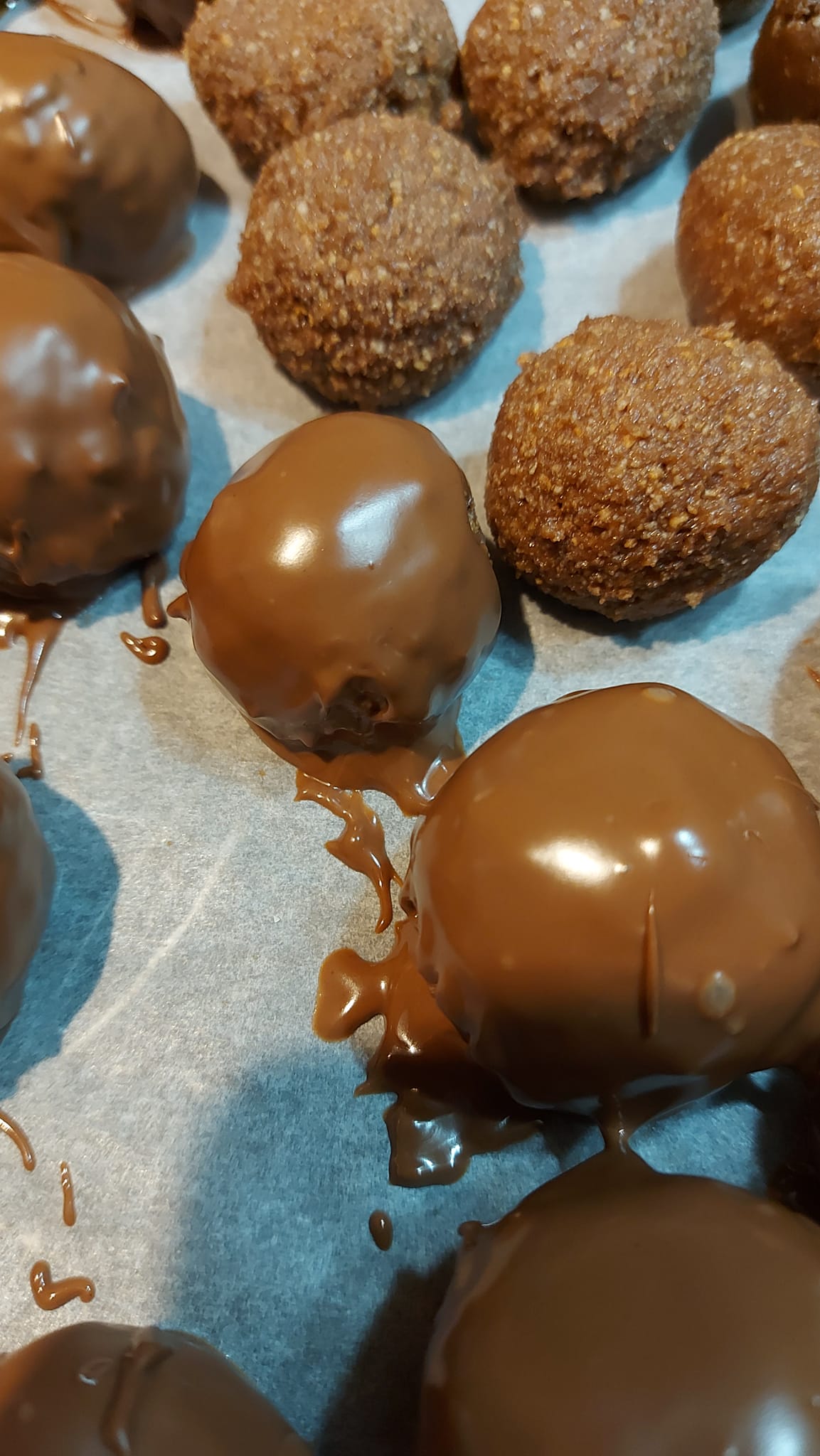 Τρουφάκια-Mars-συνταγή- Τρουφάκια-Mars-συνταγή-