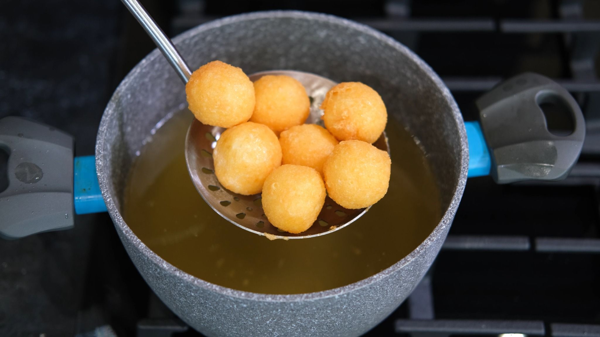 Τυροκροκέτες-με-3 υλικά-συνταγή-