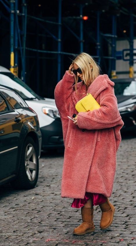 ροζ-γούνα-σα-μπουρνούζι-ιδέες- ροζ-γούνα-σα-μπουρνούζι-ιδέες-