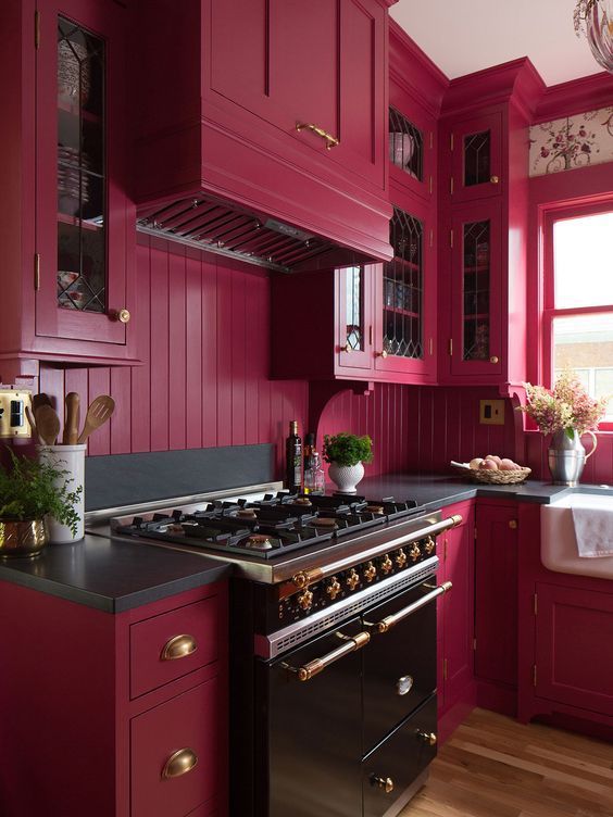 σκούρο-κόκκινο-στα-ντουλάπια-της-κουζίνας-ιδέες- σκούρο-κόκκινο-στα-ντουλάπια-της-κουζίνας-ιδέες-