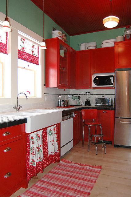 ιδέες-για-κόκκινη διακόσμηση-στη-κουζίνα-τάσεις-