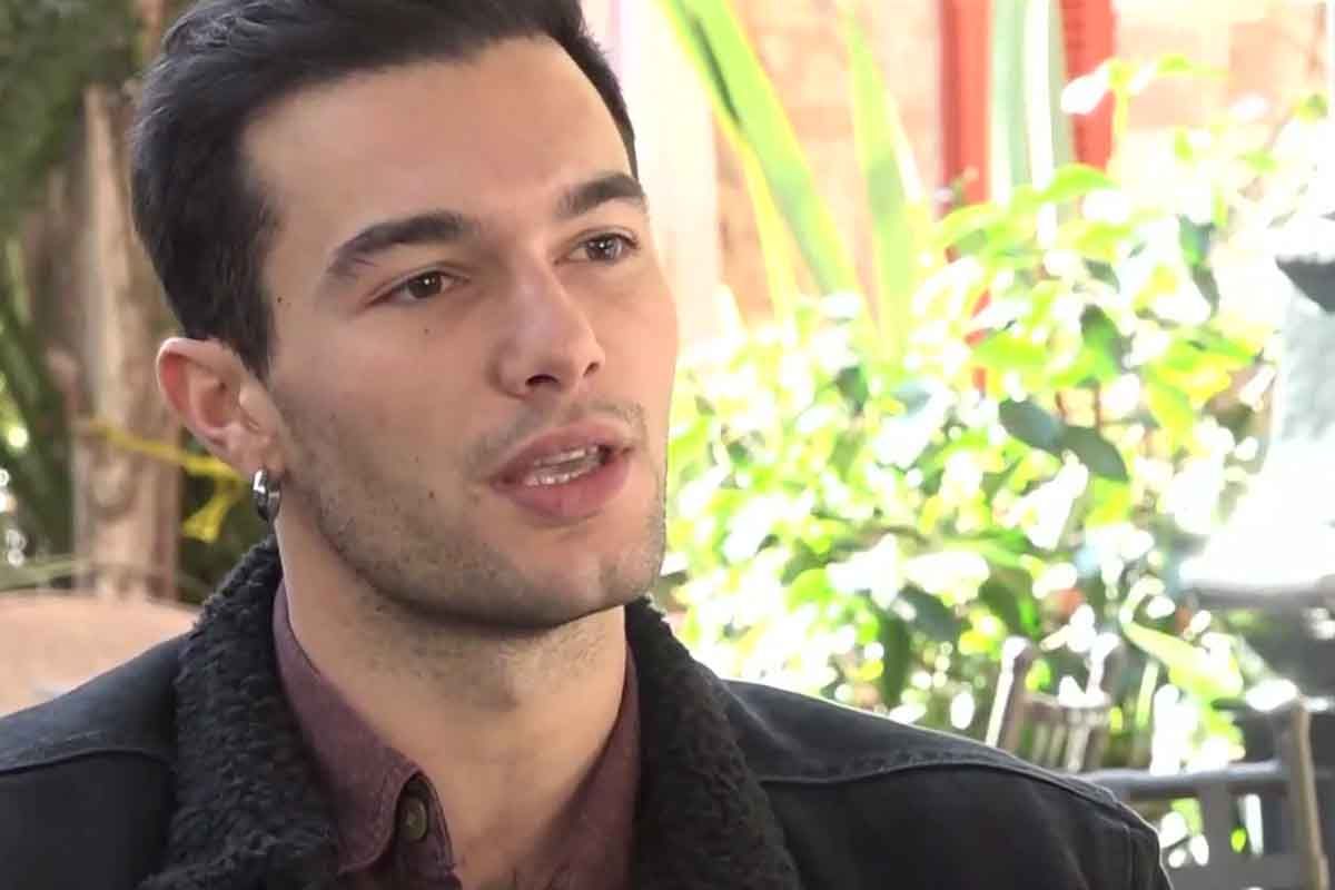 Η Γη της Ελιάς-Μιλτιάδης- Η Γη της Ελιάς-Μιλτιάδης-