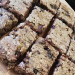 μπάρες βρώμης-με-μπανάνα-και-σοκολάτα-συνταγή-