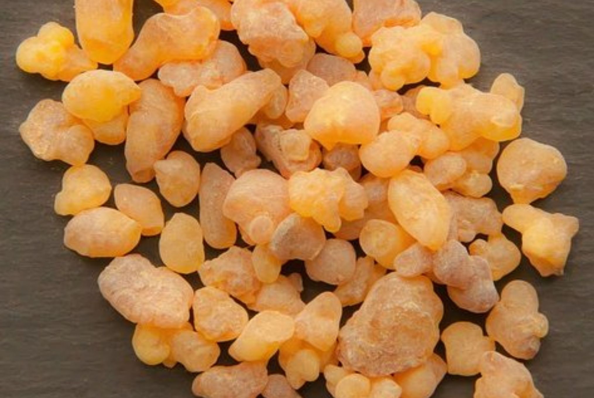 Θυμίαμα: Οι θεραπευτικές ιδιότητες τα οφέλη και η τελετουργία του θυμιατίσματος