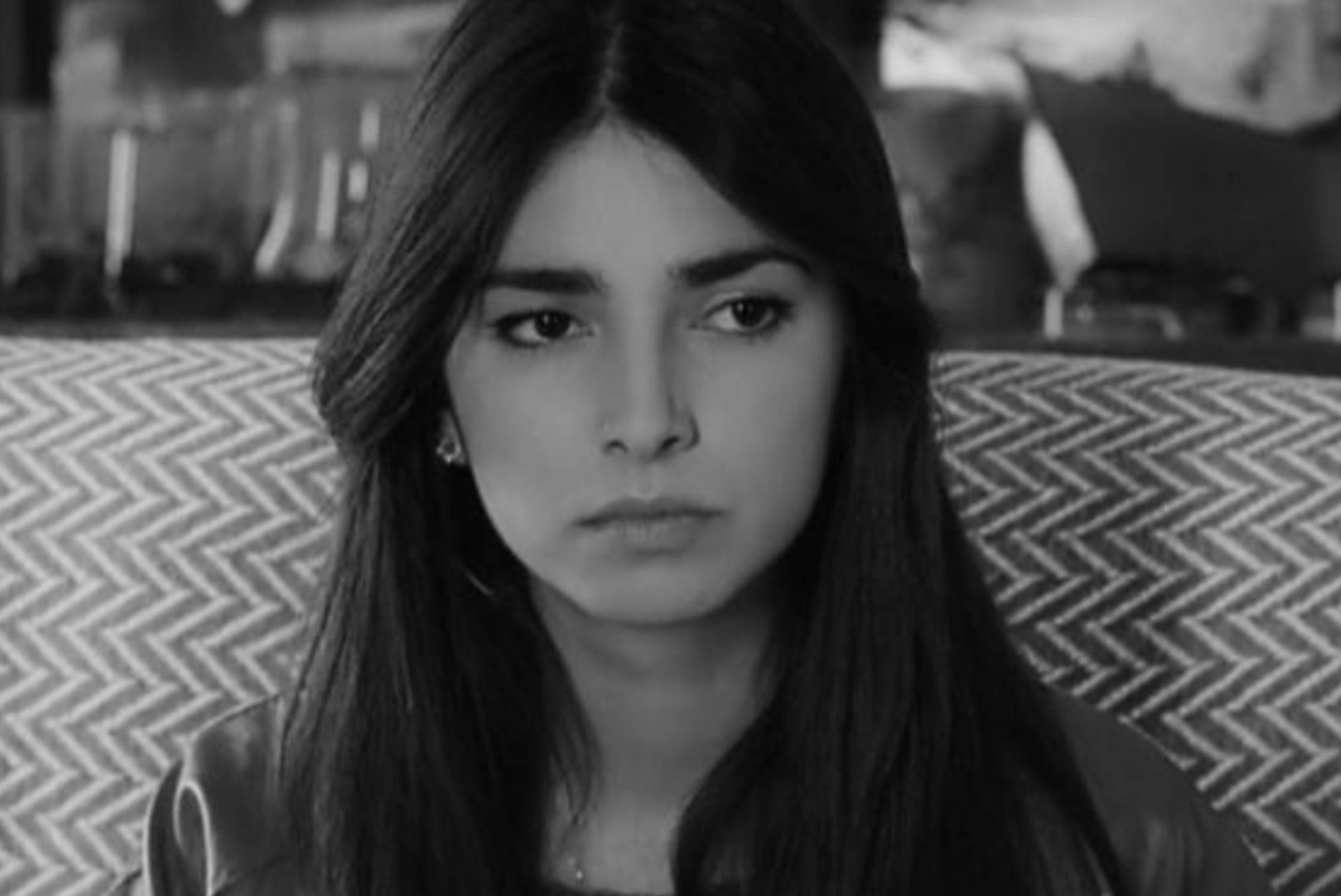 Η Γη της Ελιάς: Η Βασιλική τρελαίνεται