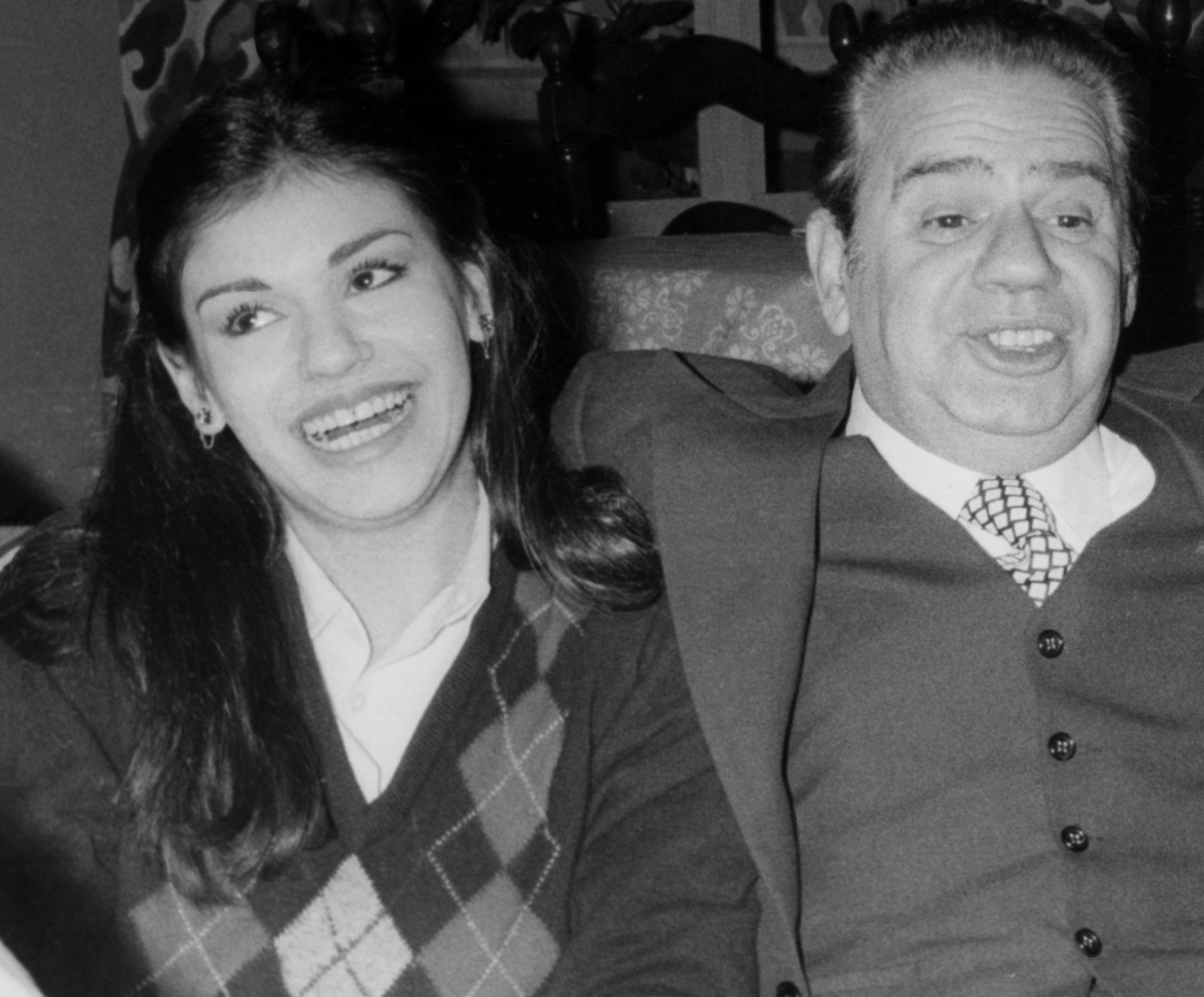 Οι ατάκες του αξέχαστες ως και σήμερα : Ο Κωμικός ηθοποιός που πυροβόλησε τη σύντροφό του και μητέρα γνωστού στιχουργού