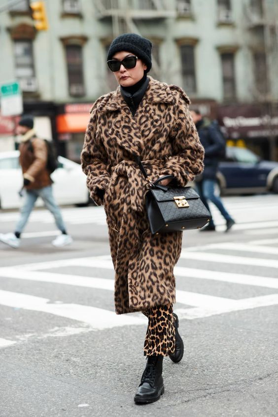 λεοπάρ-γούνινο-πανωφόρι-με-αρβυλάκια-ιδέες-