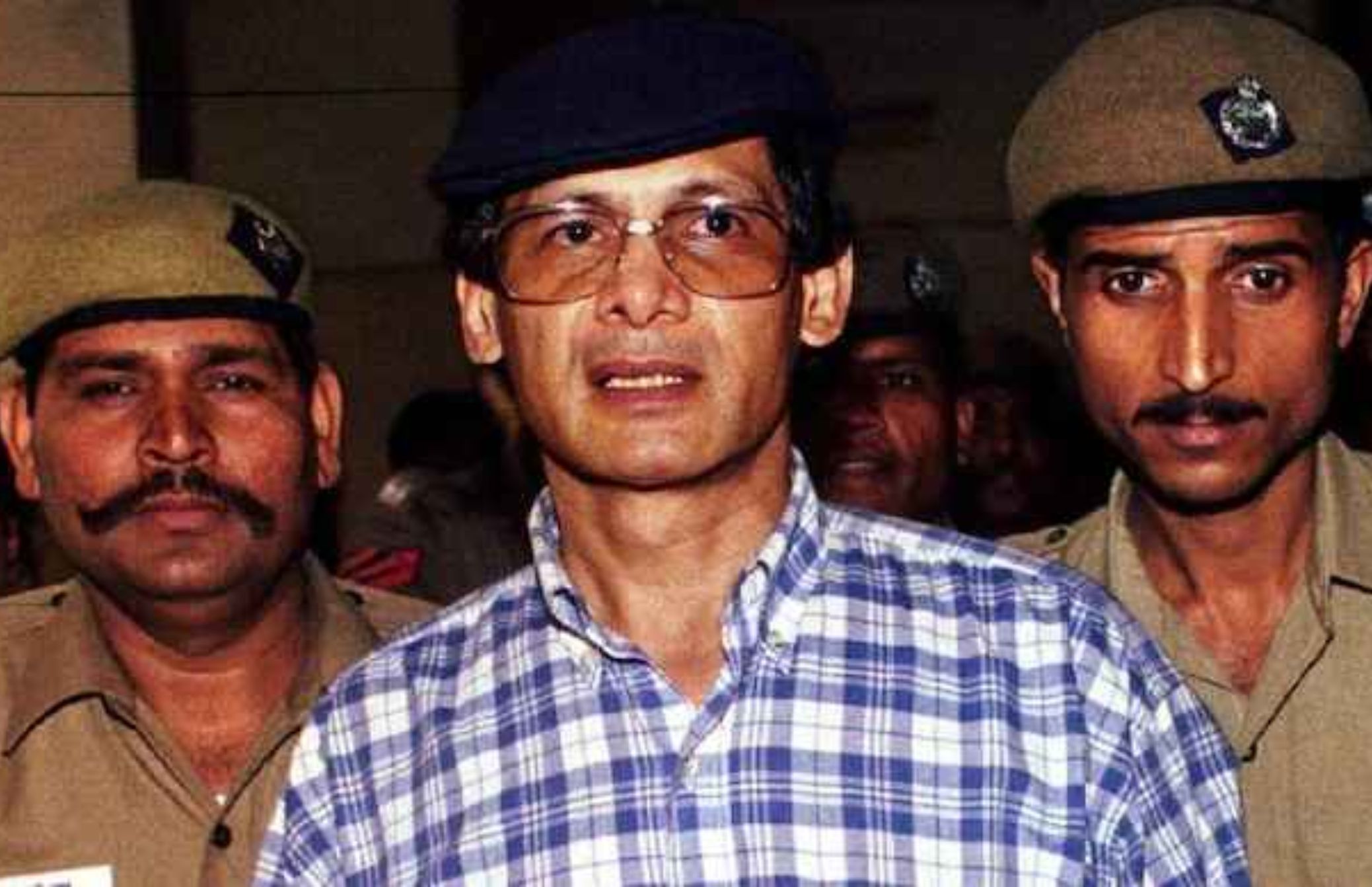 The Serpent: Η ανατριχιαστική ιστορία του κατά συρροή δολοφόνου Charles Sobhraj που έγινε σειρά στο Netflix 