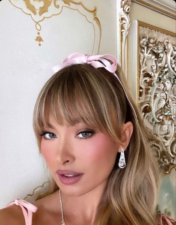 ιδέες-για-coquette hair-με-φιογκάκια-