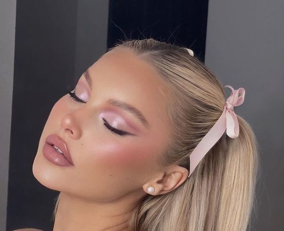 ιδέες-για-coquette hair-με-φιογκάκια-