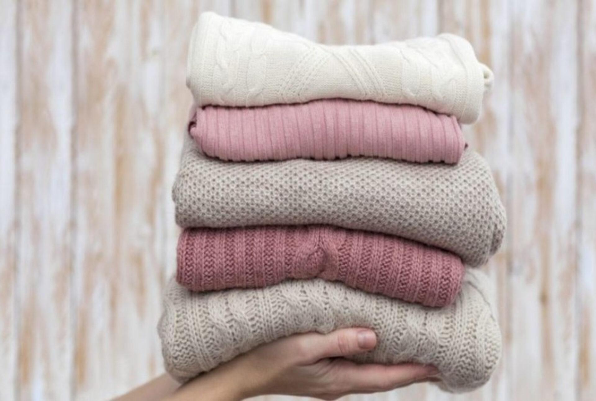 Ιδρώτας και άλλες άσχημές μυρωδιές στα μάλλινά πουλόβερ: Πως να τα κάνετε να μοσχοβολάνε χωρίς να χάσουν την γραμμή τους.