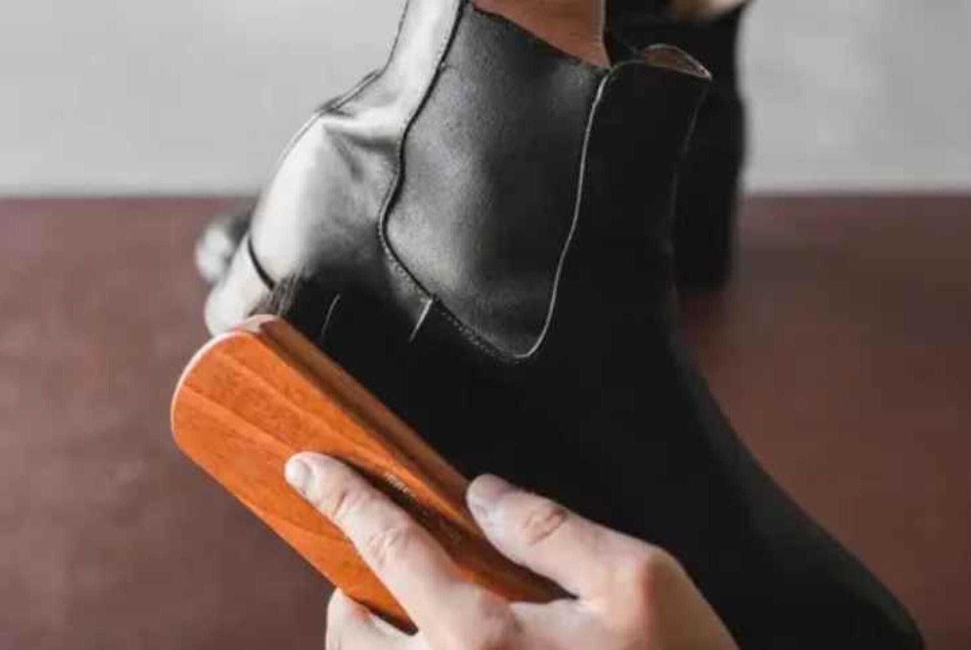 Λάσπες -τσακίσματα- και -θάμπωμα -στις -δερμάτινες -μπότες: -Πως -να -τις -καθαρίσεις -και- να -τις -κάνεις -σαν- καινούριες