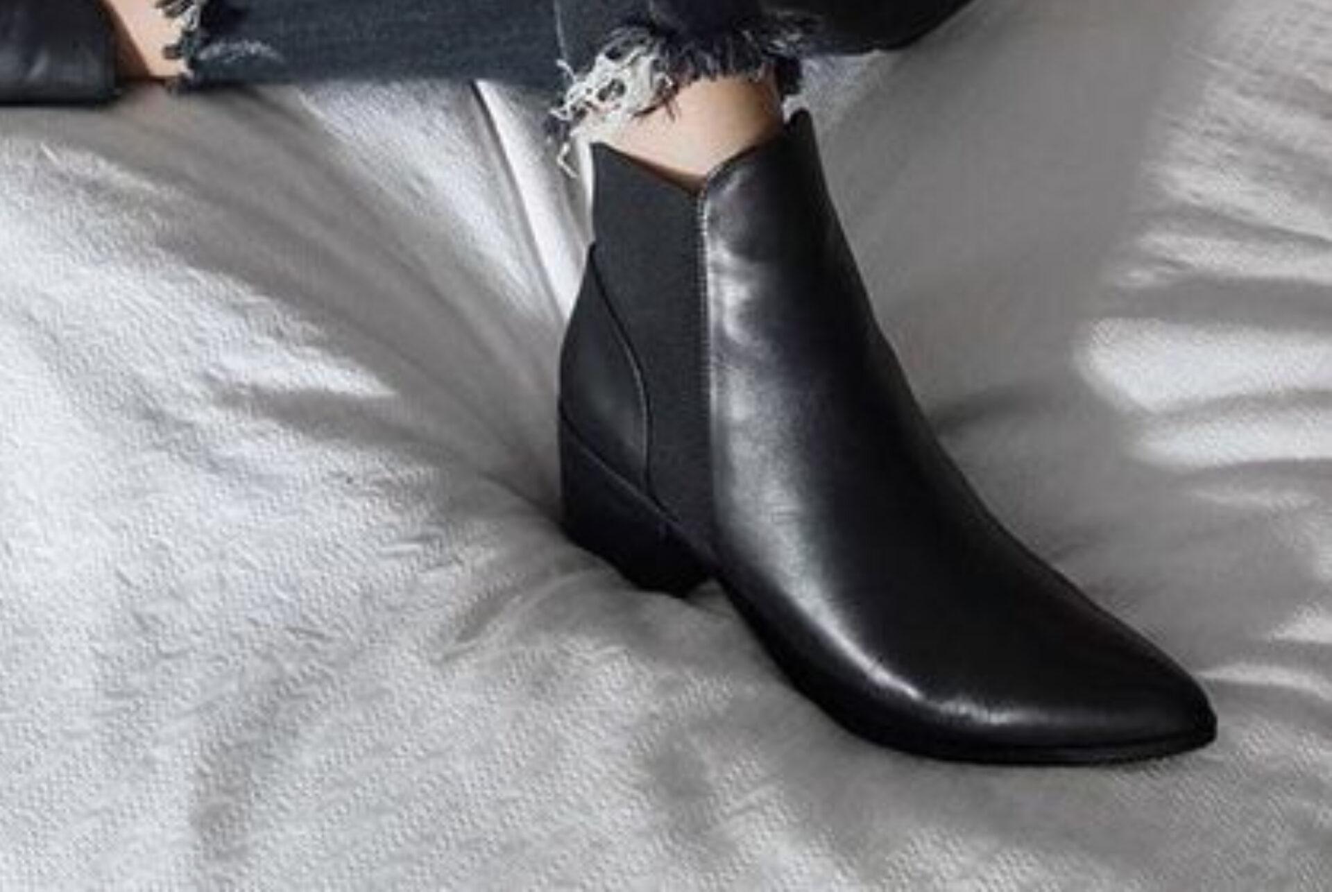 Λάσπες τσακίσματα και θάμπωμα στις δερμάτινες μπότες: Πως να τις καθαρίσεις και να τις κάνεις σαν καινούριες