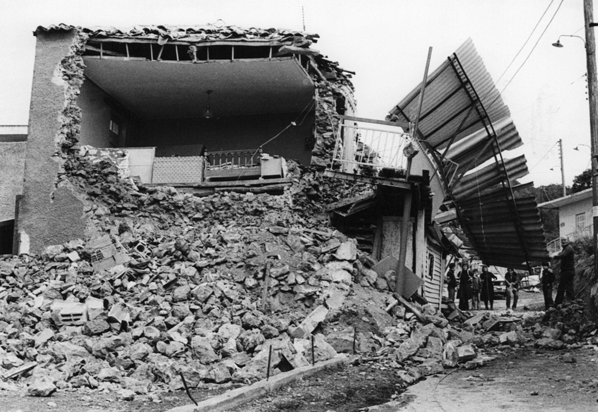 Αλκυονίδες πριν 43 χρόνια: Τα 6,7 Ρίχτερ με τους 20 νεκρούς