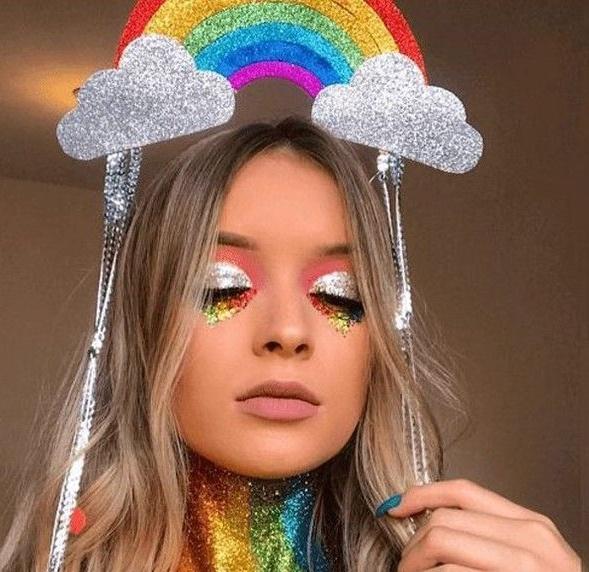 ιδέες-για-αποκριάτικα χτενίσματα-τις-Απόκριες 2024- ιδέες-για-αποκριάτικα χτενίσματα-τις-Απόκριες 2024-