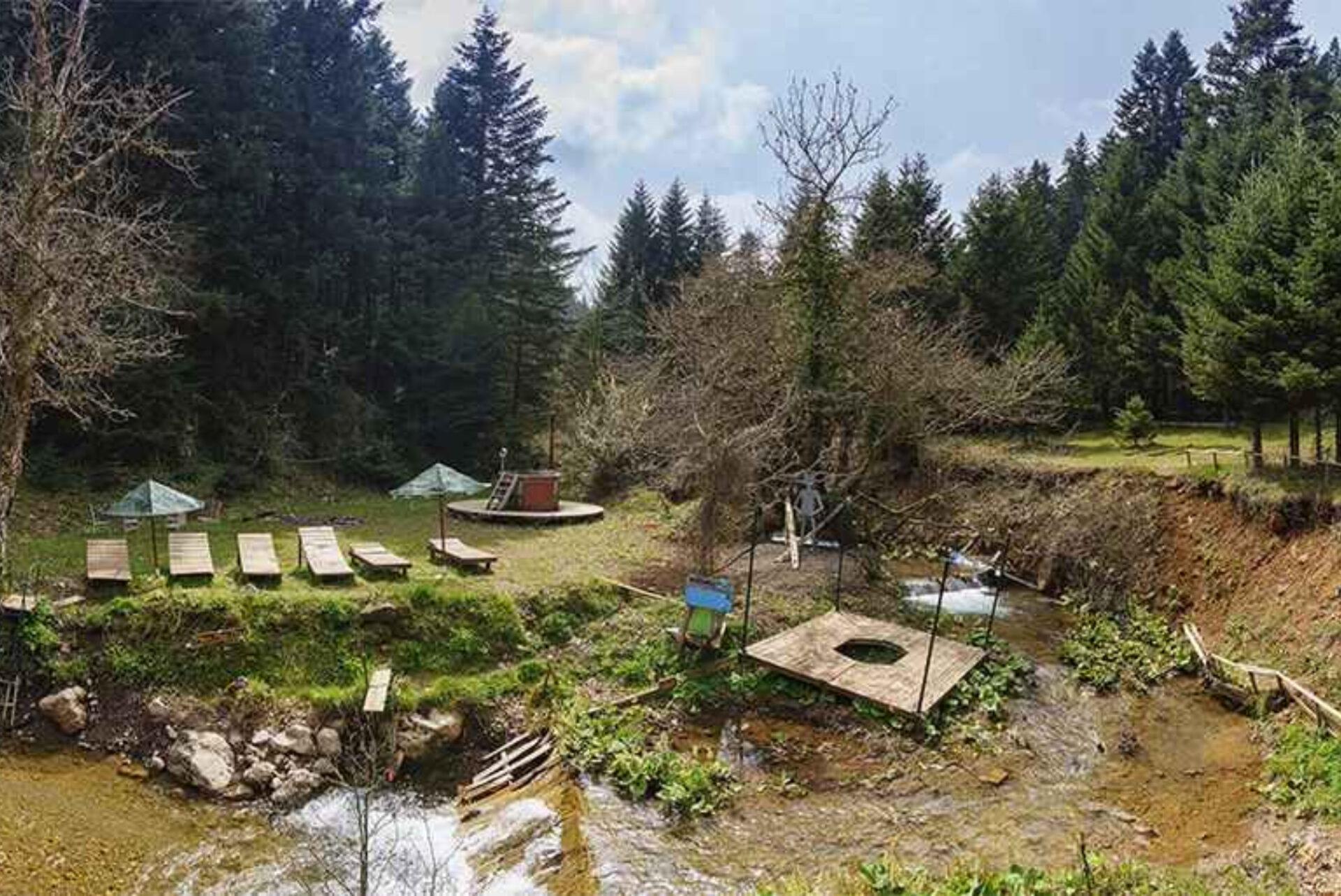 Παύλιανη: Το χωριό που μοιάζει βγαλμένο από παραμύθι και πρέπει να επισκεφθείς