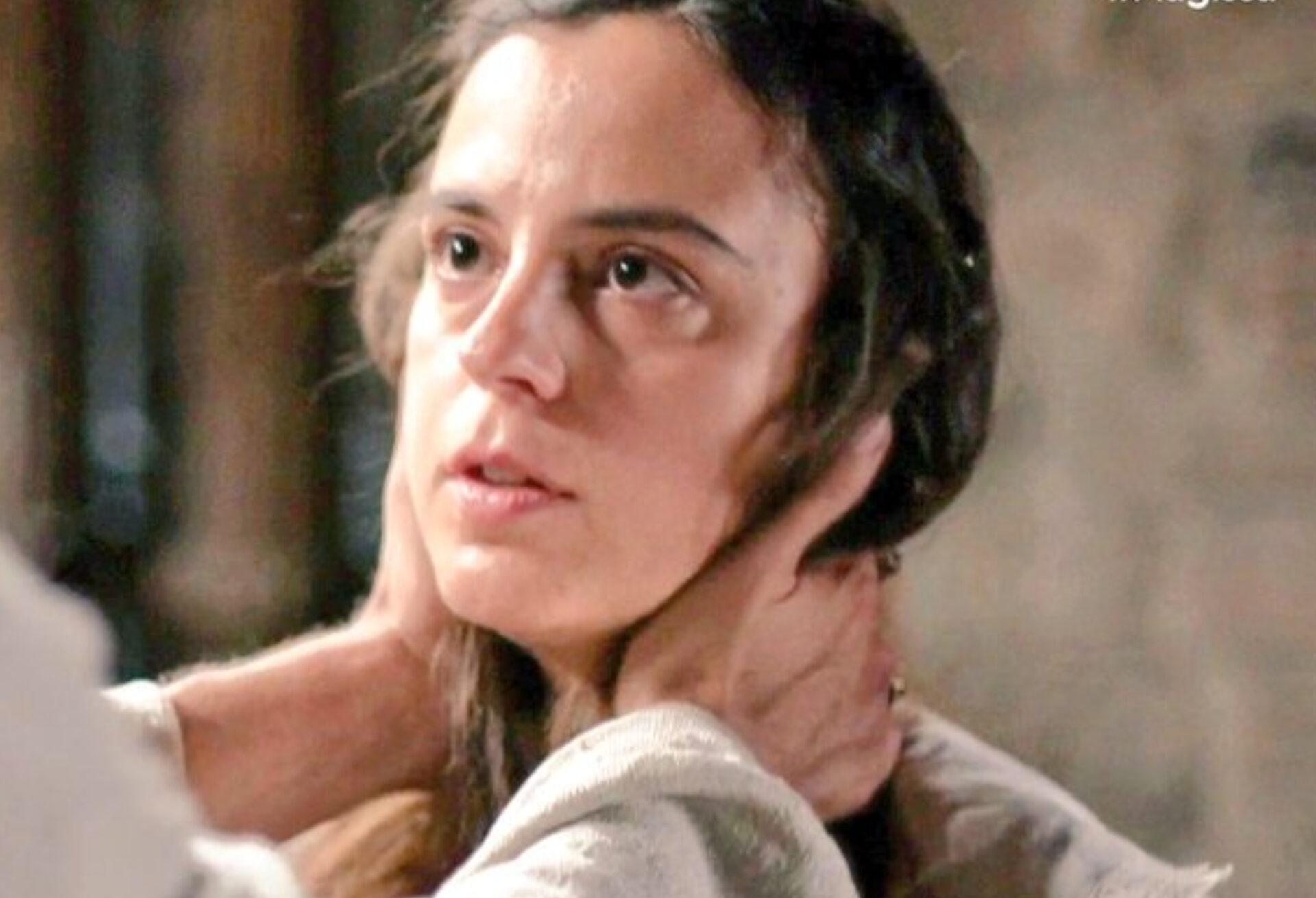 Η Μάγισσα: Η Γερακίνα βοηθά Σκεύω και Μισέλ να το σκάσουν