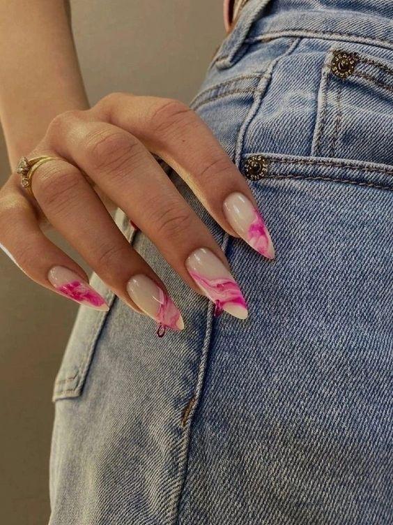 ιδέες-για-μανικιούρ-τον-Μάρτιο 2024-ιδέες-για-νύχια-