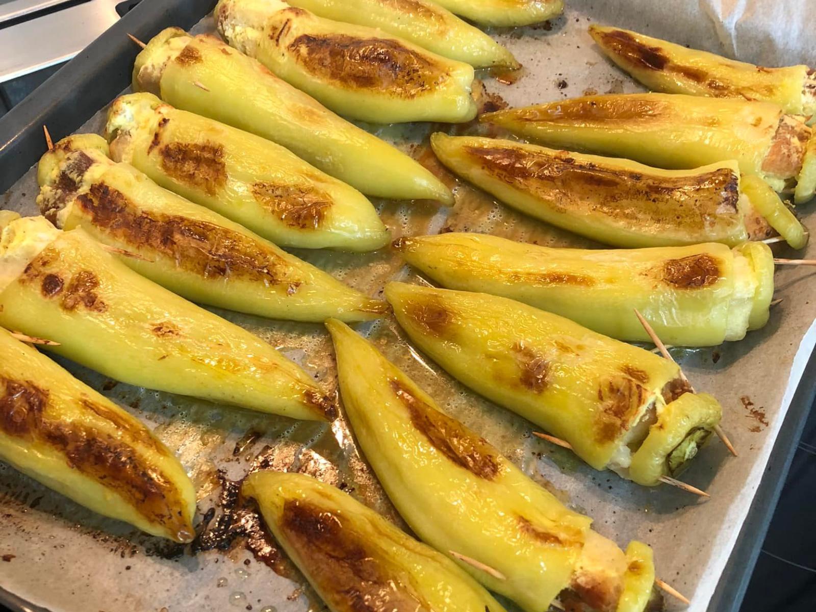 πιπεριές-γεμιστές-κέρατο-συνταγή-