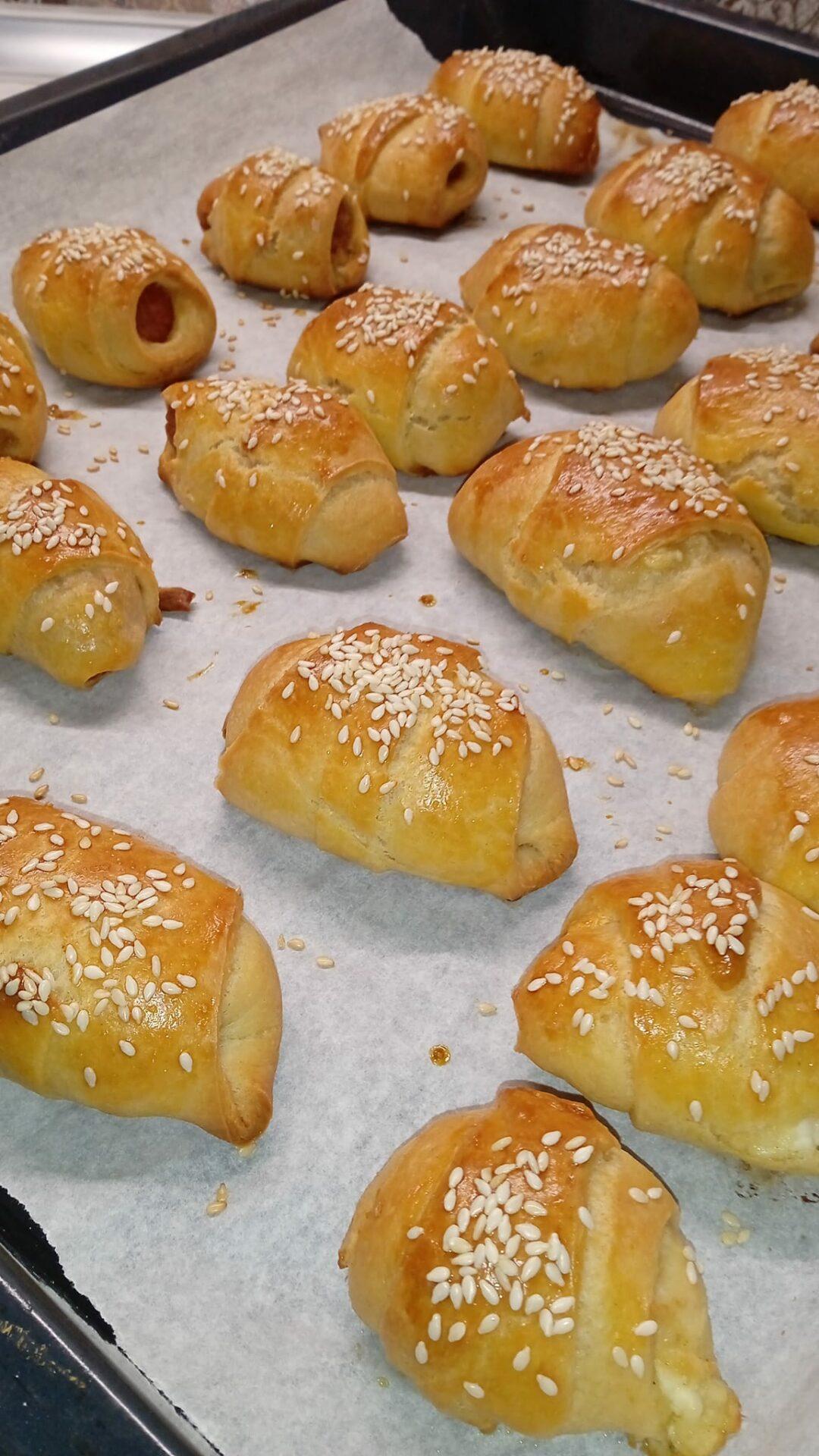 λουκανικοπιτάκια-για-βραδινό-συνταγή-