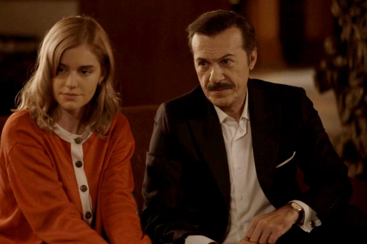 Ο Παράδεισος των Κυριών: Η Αμαλία μιλάει για εκείνη και τον Ντίνο στον Χριστόφορο