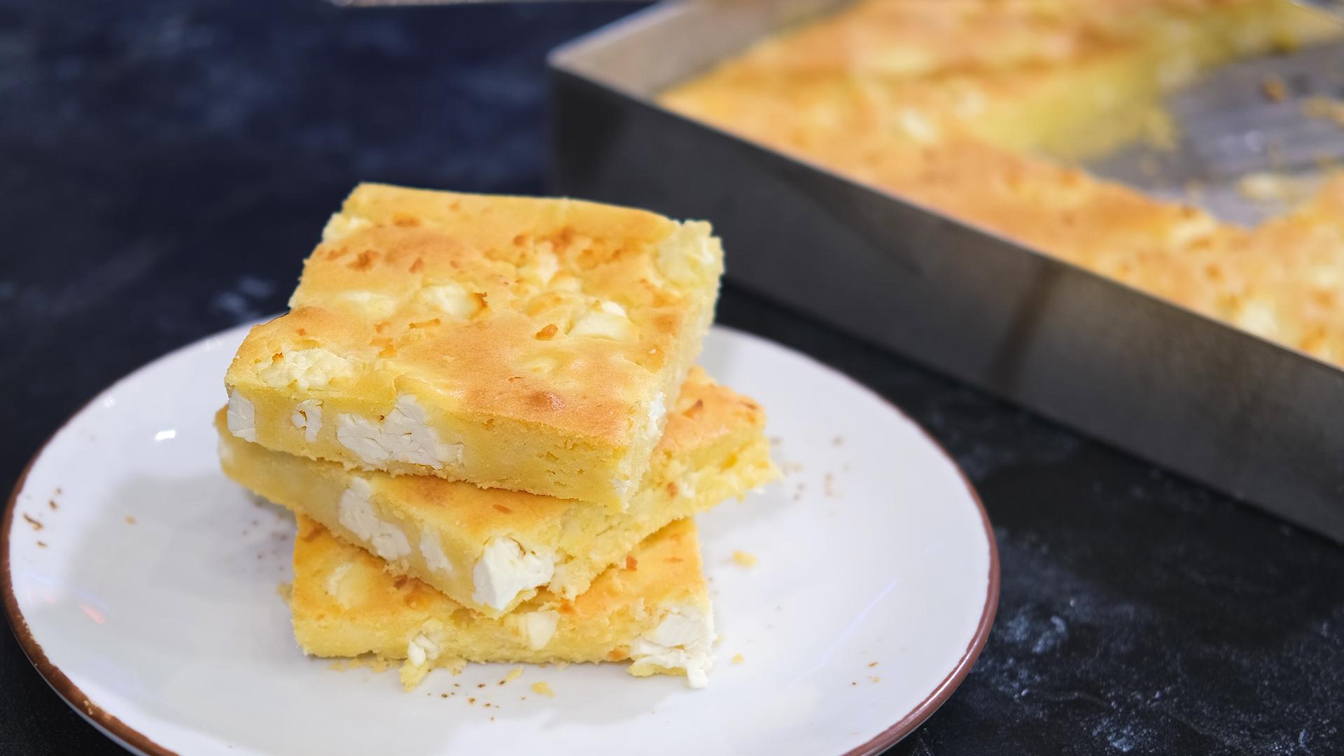 μπομπότα-με-φέτα-για-τη-Τυρινή Εβδομάδα-συνταγή-