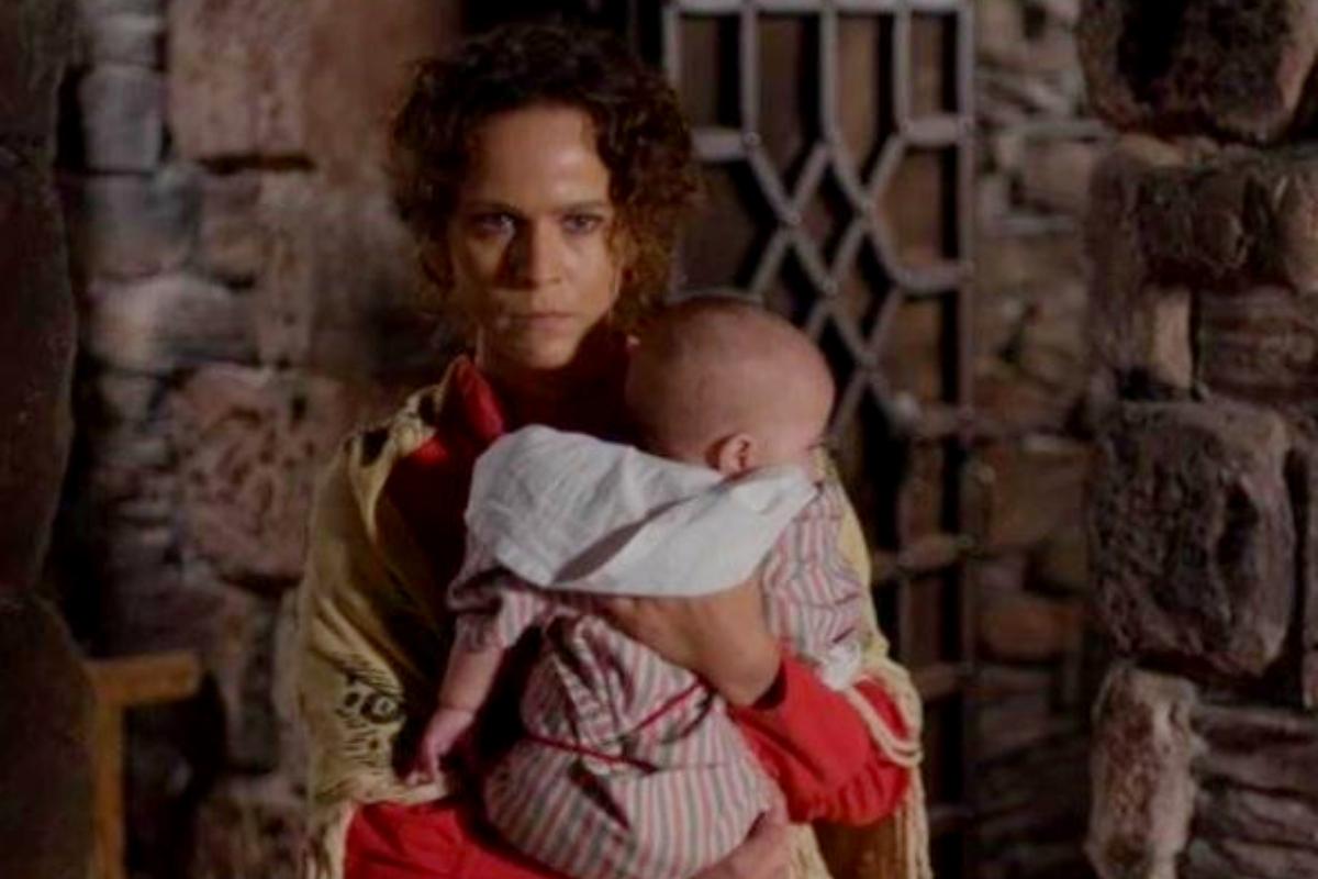 Η Μάγισσα: Ο αναπάντεχος σύμμαχος της Θεοφανώς