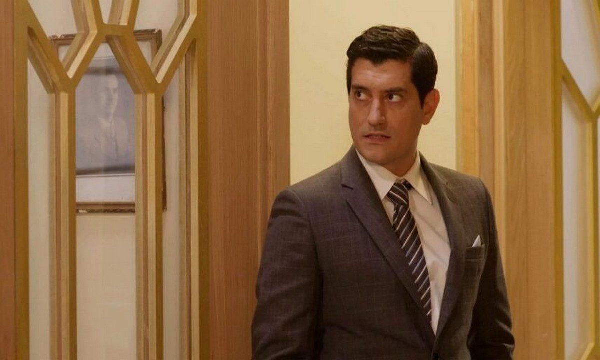 Ο Παράδεισος των Κυριών-Ντίνος-