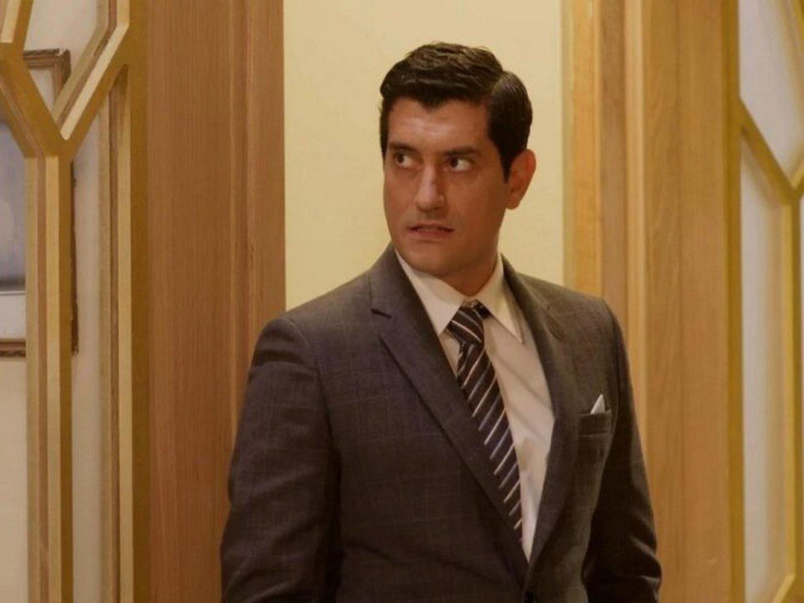 Ο Παράδεισος των Κυριών-Ντίνος- Ο Παράδεισος των Κυριών-Ντίνος-