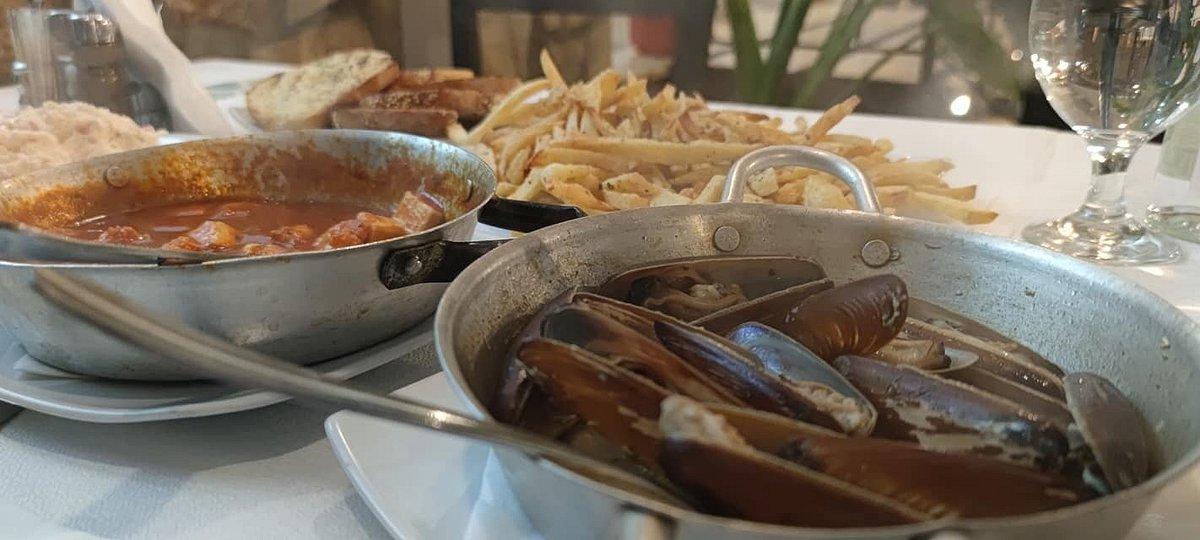 Νέα Αρτάκη: Ένας οικονομικός προορισμός για την Καθαρά Δευτέρα με τα ουζερί πάνω στο κύμα μόλις μιάμιση ώρα απο την Αθήνα