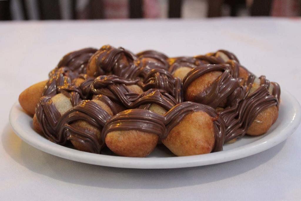 Νέα Αρτάκη: Οικονομικός προορισμός για την Καθαρά Δευτέρα με τα καλύτερα ουζερί πάνω στο κύμα